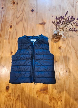 Doudoune sans manche, marque: Obaïbi, état: Neuf sans étiquette, taille: 12-18 mois / 80 cm, 3,00 €, 3,85 € Protection acheteurs incluse