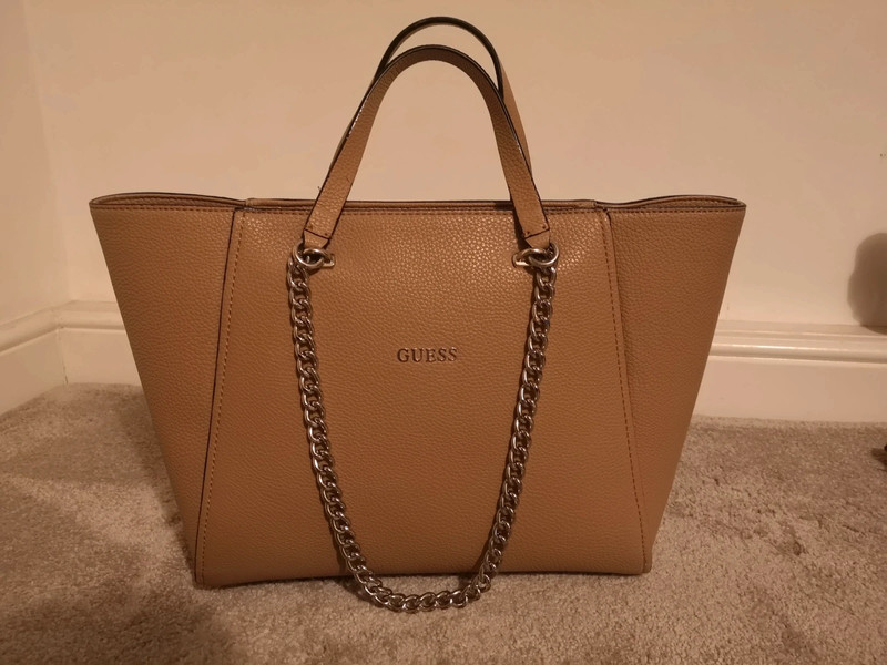 GUESS tote bag - Vinted