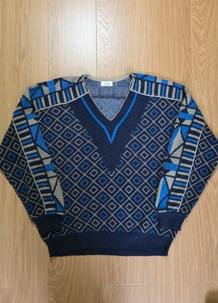 Pull col V forme géométrique Alba Moda bleu - Taille L, zustand: Sehr gut, größe: L, 20,00 €, 21,70 € inklusive Vinted-Käuferschutz