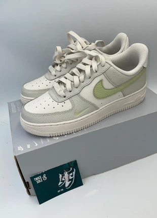 Nike air force 1 '07 grijs groen wit olijf maat 36, merk: Nike, staat: Nieuw zonder prijskaartje, maat: 36, € 57,00, € 60,55 inclusief Kopersbescherming Pro