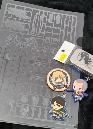 petit lot attaque des titans, marque: Bandai, état: Très bon état, taille: Taille unique, 3,00 €, 3,85 € Protection acheteurs incluse