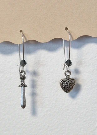 Boucles d'oreilles argentées asymétriques, marca: Fait Main, estado: Nuevo sin etiquetas, 3,00 €, 3,85 € Protección al comprador incluida