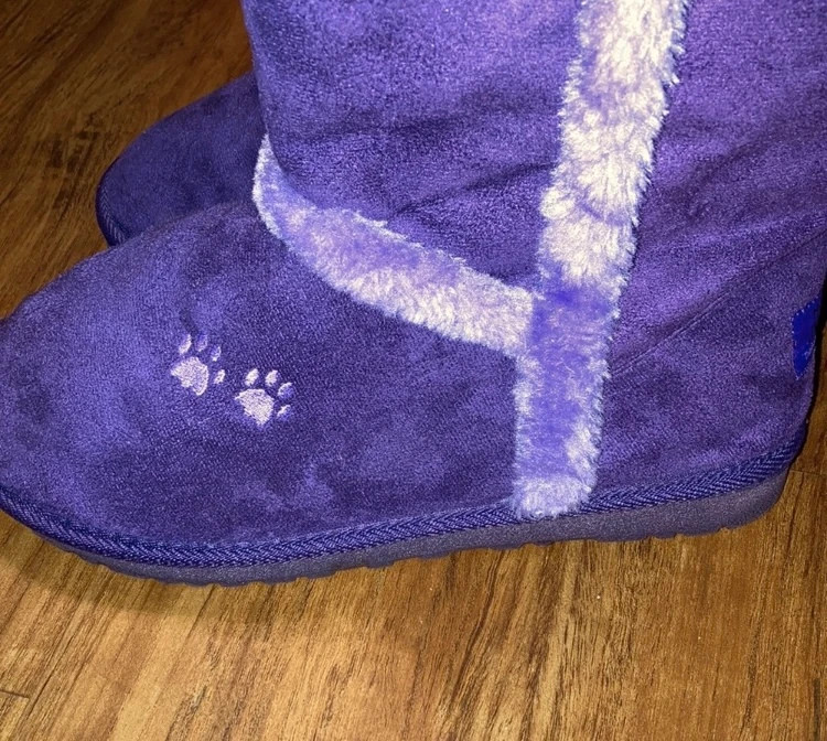 Women’s size 9 purple midcalf slip on boots 3