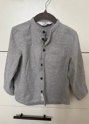 Hellgraues Hemd, marque: H&M, état: Très bon état, taille: 24-36 mois / 92 cm, 3,00 €, 3,85 € Protection acheteurs incluse