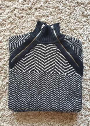 Pul hiver Tommy Hilfiger, taille S, col avec fermeture éclair, brand: Tommy Hilfiger, condizioni: Ottime, taglia: S, €28.00, €30.10 include la Protezione acquisti