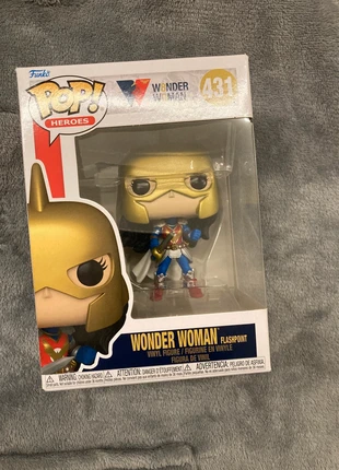 Pop Wonder Woman, marke: POP, zustand: Sehr gut, größe: 8 Jahre / 128, 10,99 €, 12,24 € inklusive Vinted-Käuferschutz