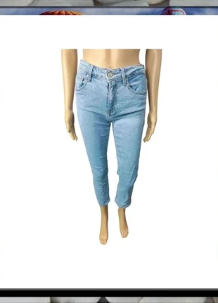 Jeans denim en azul claro 🌹, marque: Bershka, état: Très bon état, taille: XS / 34 / 6, 5,00 €, 5,95 € Protection acheteurs incluse