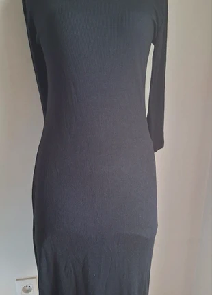 Robe noir moulante- indispensable, classique, longue, manche 3/4, en très bon état, taille 42, marque: Boutique Parisienne, état: Très bon état, taille: XL / 42 / 14, 12,90 €, 14,25 € Protection acheteurs incluse