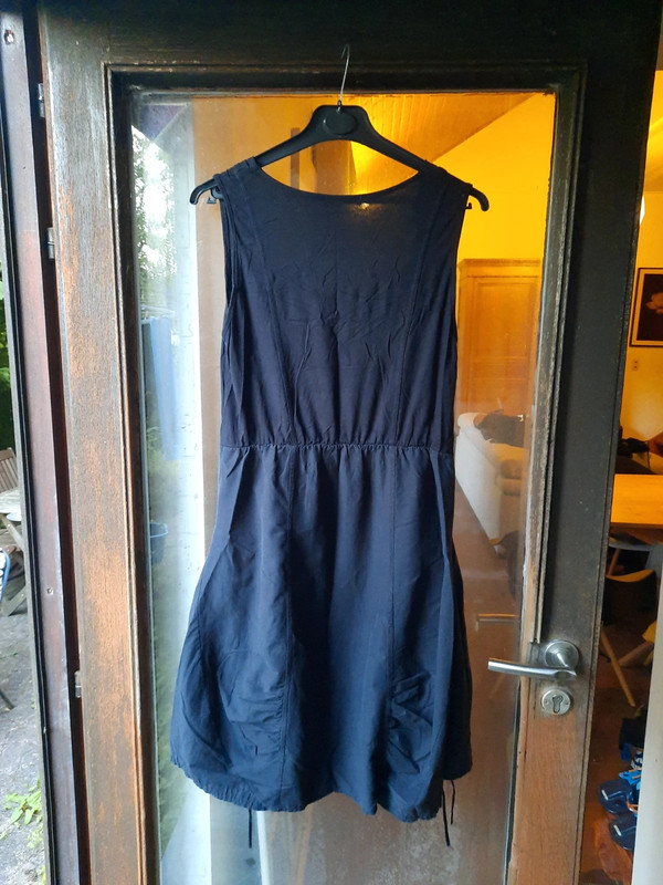 Robe noire talile l xl bel et bo Vinted