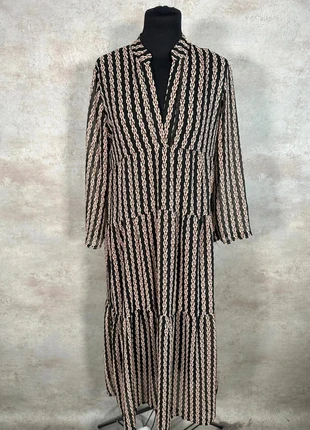 Robe rue des abbesses "jenny noire motif chaines taille S, merk: Rue des Abbesses, staat: Heel goed, maat: S / 36 / 8, € 8,00, € 9,10 inclusief Kopersbescherming Pro
