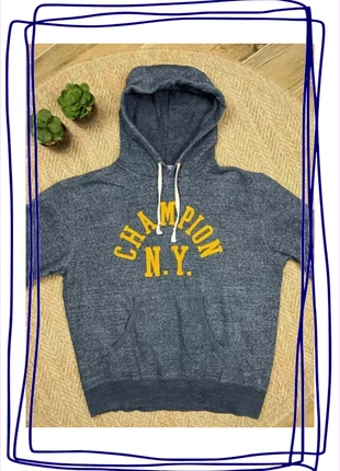 Pull / Sweat à capuche Champion NY, brand: Champion, condition: Very good, size: L, €18.00, €19.60 includes Buyer Protection