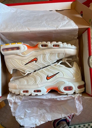 Nike Air Max Plus TN, marke: Nike, zustand: Neu, mit Etikett, größe: 43, 130,00 €, 137,20 € inklusive Vinted-Käuferschutz
