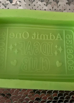 IDGAF silicone mould for wax melts, brand: Unortho Moulds, condition: Very good, £5.50, £6.48 includes Buyer Protection