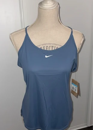 Débardeur de Sport Nike Dri-FIT Femme Taille M Neuf avec étiquette, brand: Nike, condizioni: Nuovo senza cartellino, taglia: M / IT 42 / EU 38, €16.00, €17.50 include la Protezione acquisti