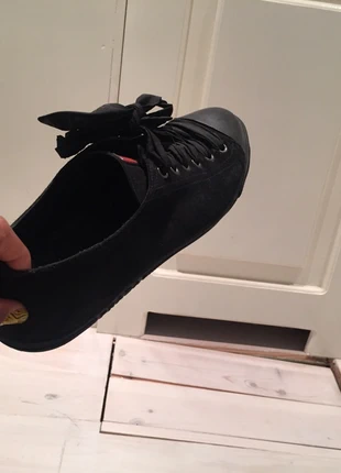 Prada sneakers donkerblauw zwart suède , marca: Prada, estado: Muy bueno, tamaño: 40, 67,00 €, 71,05 € Protección al comprador incluida