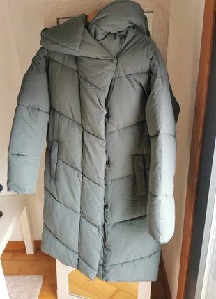 Abrigo acolchado gris azulado, merk: Local, staat: Nieuw met prijskaartje, maat: S / 36 / 8, € 64,00, € 67,90 inclusief Kopersbescherming