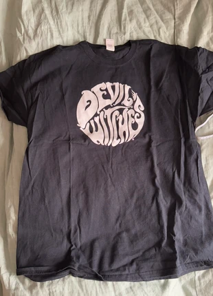 T-shirt Devil’s Witches, marke: Metal, zustand: Sehr gut, größe: XL, 20,00 €, 21,70 € inklusive Vinted-Käuferschutz