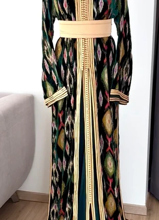 Takchita velours cristaux verte, brand: lalanayalcaftan, condizioni: Nuovo con cartellino, taglia: Taglia unica, €210.00, €221.20 include la Protezione acquisti