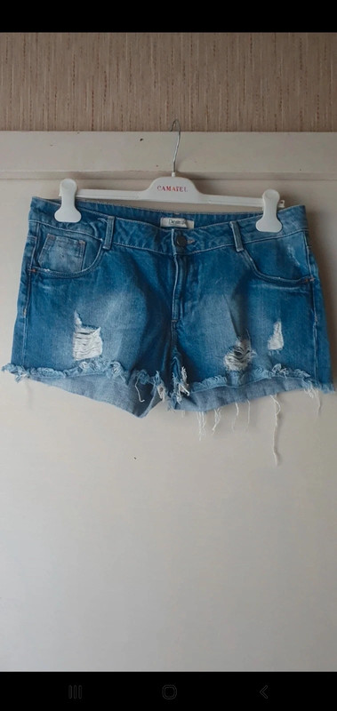 Short court  destroyer . Taille XL 1