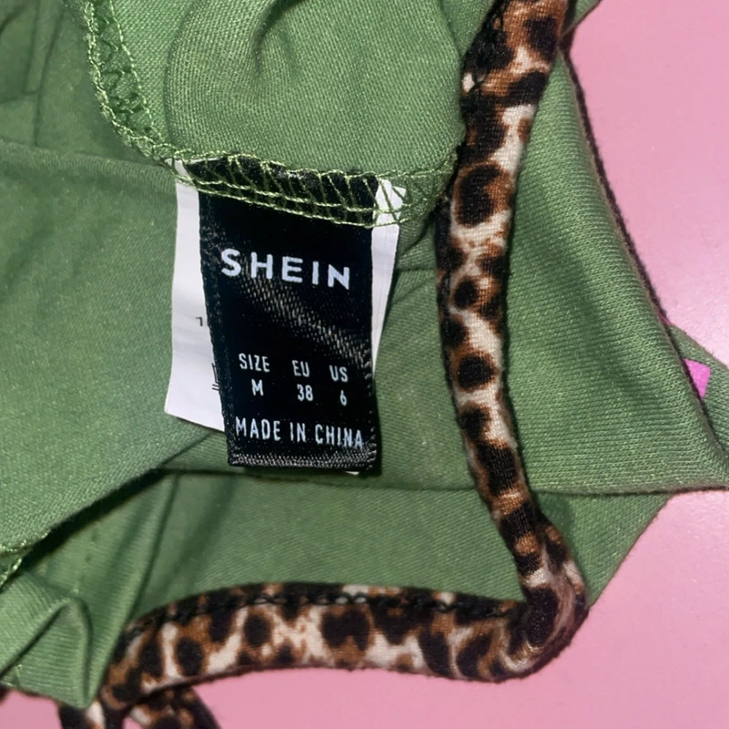 SHEIN Graphic Print Leopard Contrast Strap Crop Cami Top 4