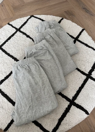 Like new 4x light grey legging pantalon pants trousers fitness nightwear 170 176 XS S 34 36 Zeeman, marque: Zeeman, état: Très bon état, taille: XS / 34 / 6, 13,99 €, 15,39 € Protection acheteurs incluse