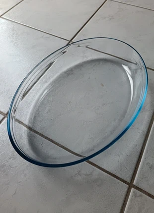 Grand plat en Pyrex, état: Bon état, 2,00 €, 2,80 € Protection acheteurs incluse