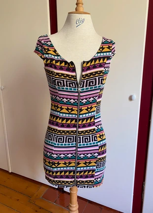 Robe courte tube manches courtes colorée, marca: H&M, estado: Muy bueno, tamaño: M / 38 / 10, 5,00 €, 5,95 € Protección al comprador incluida