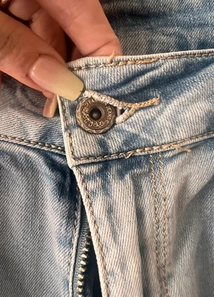 Jeans pantaloncino donna XL, brand: Collection, condizioni: Buone, taglia: XL / IT 46 / EU 42, €5.00, €5.95 include la Protezione acquisti