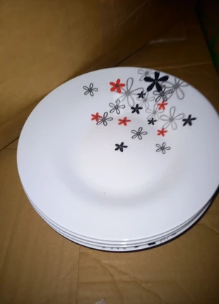 Lot de 5 assiettes à soupe en porcelaine, marque: Lolita, état: Très bon état, 2,00 €, 2,80 € Protection acheteurs incluse