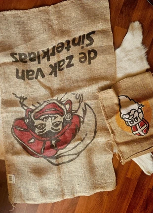 2 sinterklaaszakken, condizioni: Ottime, taglia: Taglia unica, €2.00, €2.80 include la Protezione acquisti