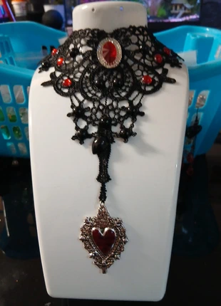 Gothic sacred heart lace red stone choker, brand: Alternative, condition: Very good, £4.49, £5.41 includes Buyer Protection