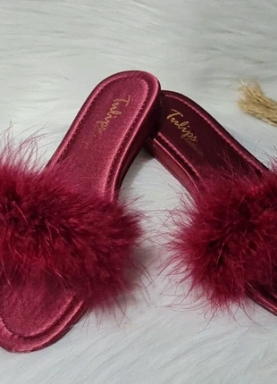 Chaussons plumes bordeaux T40, marque: Tulips, état: Neuf avec étiquette, taille: 40, 15,00 €, 16,45 € Protection acheteurs incluse