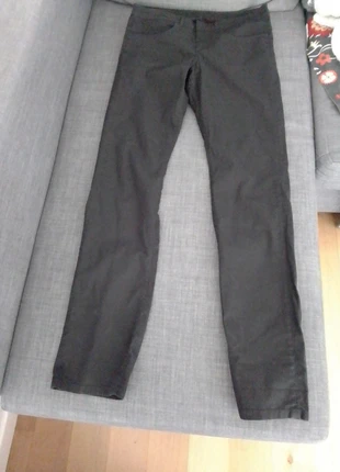 Pantalon Lacoste-offre spéciale, marque: Lacoste, état: Très bon état, taille: M / 38 / 10, 6,00 €, 7,00 € Protection acheteurs incluse