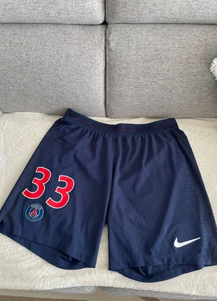 Short nike  psg match worn numero 33, brand: Nike, condition: Very good, size: L, €34.00, €36.40 includes Buyer Protection