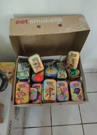Mini tin avec jeton et carte sans booster, marke: Pokémon, zustand: Sehr gut, 2,00 €, 2,80 € inklusive Vinted-Käuferschutz