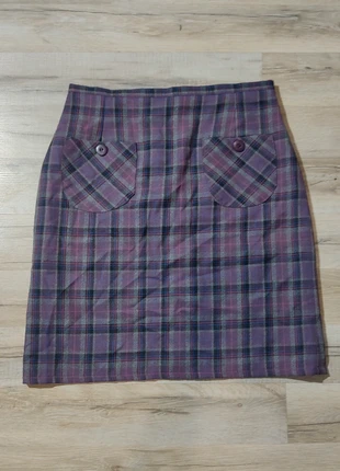 Jupe à carreaux violette, noire et grise vintage années 90 / 90s purple tartan skirt , marke: Vintage, zustand: Sehr gut, größe: M / 38 / 10, 12,00 €, 13,30 € inklusive Vinted-Käuferschutz