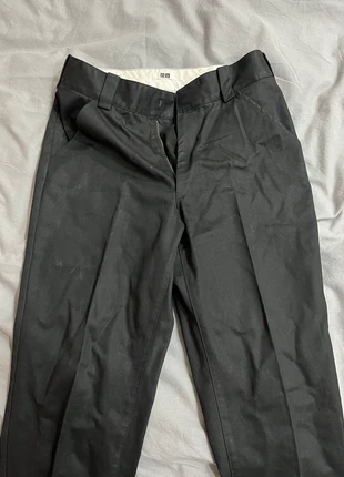 Pantaloni Uniqlo U, marque: Uniqlo, état: Bon état, taille: W30 | FR 40, 7,00 €, 8,05 € Protection acheteurs incluse