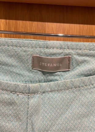 Light Blue Capri Pants, merk: Stefanel, staat: Heel goed, maat: S / 36 / 8, € 2,00, € 2,80 inclusief Kopersbescherming