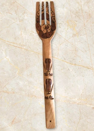 Forchetta decorativa in legno incisa a mano – stile rustico/etnico, 50 cm, marca: Made In Italy, estado: Muy bueno, 10,00 €, 11,20 € Protección al comprador incluida