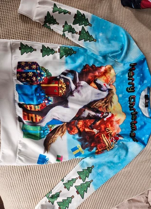 Foute kersttrui, merk: superfout, staat: Heel goed, maat: L, € 5,00, € 5,95 inclusief Kopersbescherming