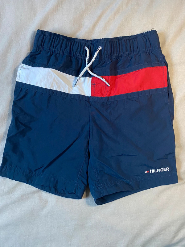 Short de bain garçon T Hilfiger 1