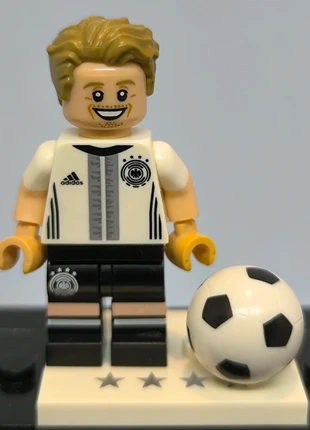 Figurine lego série deutsher fussbal bund dfb016 Max Kruse, marke: LEGO, zustand: Sehr gut, größe: Einheitsgröße, 8,00 €, 9,10 € inklusive Vinted-Käuferschutz