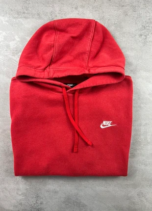 Sweat Nike Club Fleece Rouge / Taille M, brand: Nike, condition: Very good, size: M, €25.00, €26.95 includes Buyer Protection