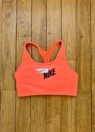 Brassiere Nike taille S excellent état couleur corail orange logo floqué, marca: Nike, estado: Muy bueno, tamaño: S, 10,00 €, 11,20 € Protección al comprador incluida