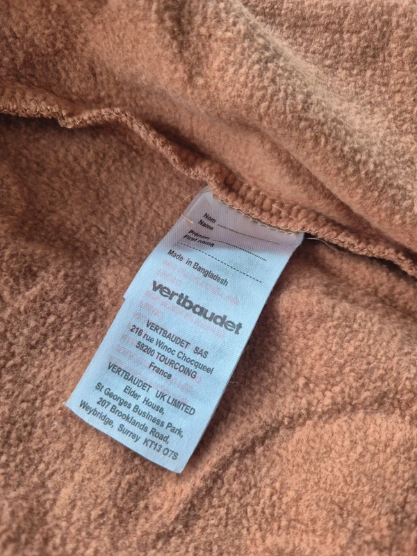 Gilet zippé Vertbaudet 6 ans en bon état ! - photo numéro 5