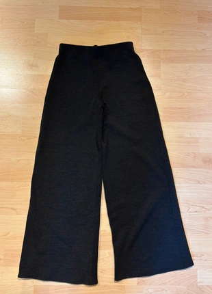 Black pants, marque: Zara, état: Très bon état, taille: S / 36 / 8, 6,00 €, 7,00 € Protection acheteurs incluse