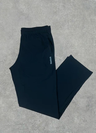 Track pant jogging en polyester Reebok noir avec poches logo brodé taille M, brand: Reebok, condition: Very good, size: M, €11.50, €12.78 includes Buyer Protection Pro