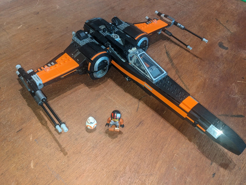 StarWars Poe Xwing 1