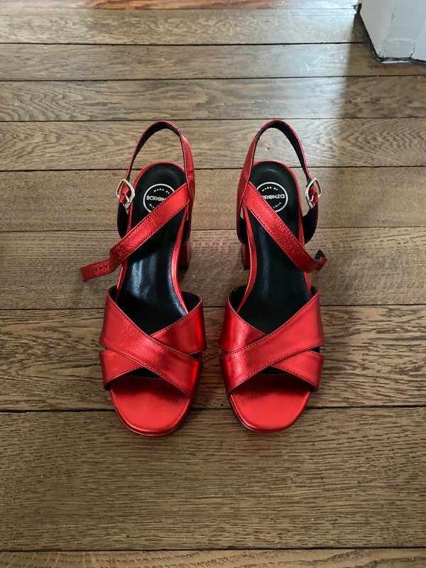 Sandales sarenza compensees cuir metallise rouge Vinted
