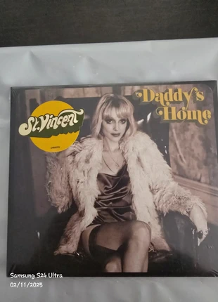Cd de St Vincent - Daddy's Home, état: Neuf avec étiquette, 7,00 €, 8,05 € Protection acheteurs incluse